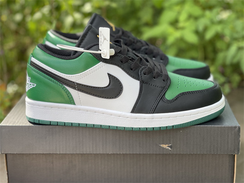 Original version_ AJ1 low_ white and green color matching_ the goods number 553558 612 full code shipment. 36 --- 46-d799cf75